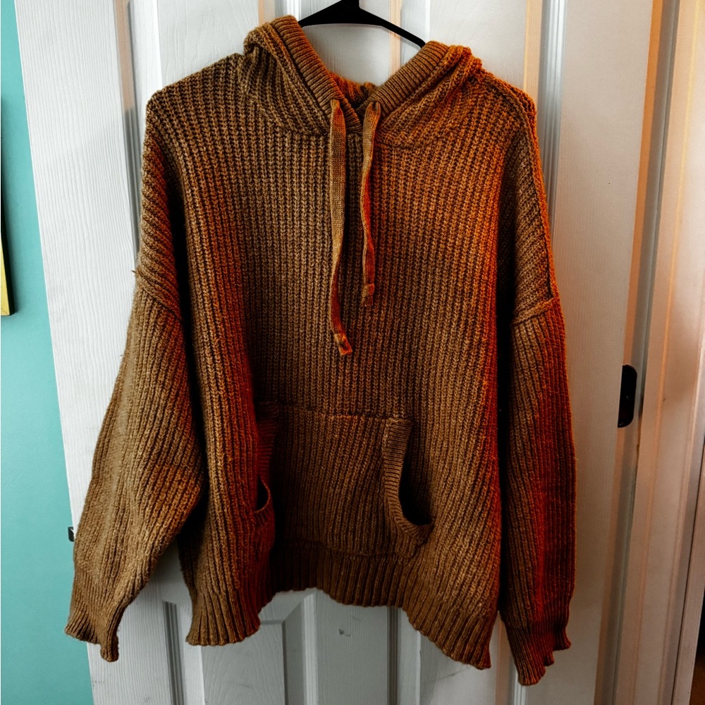 AE knit sweatshirt